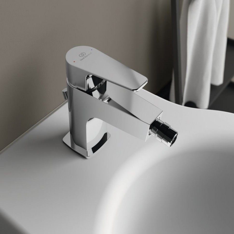 Смеситель для биде Ideal Standard CERAFINE MODEL D BC492AA Смеситель для биде Ideal Standard CERAFINE MODEL D BC492AA