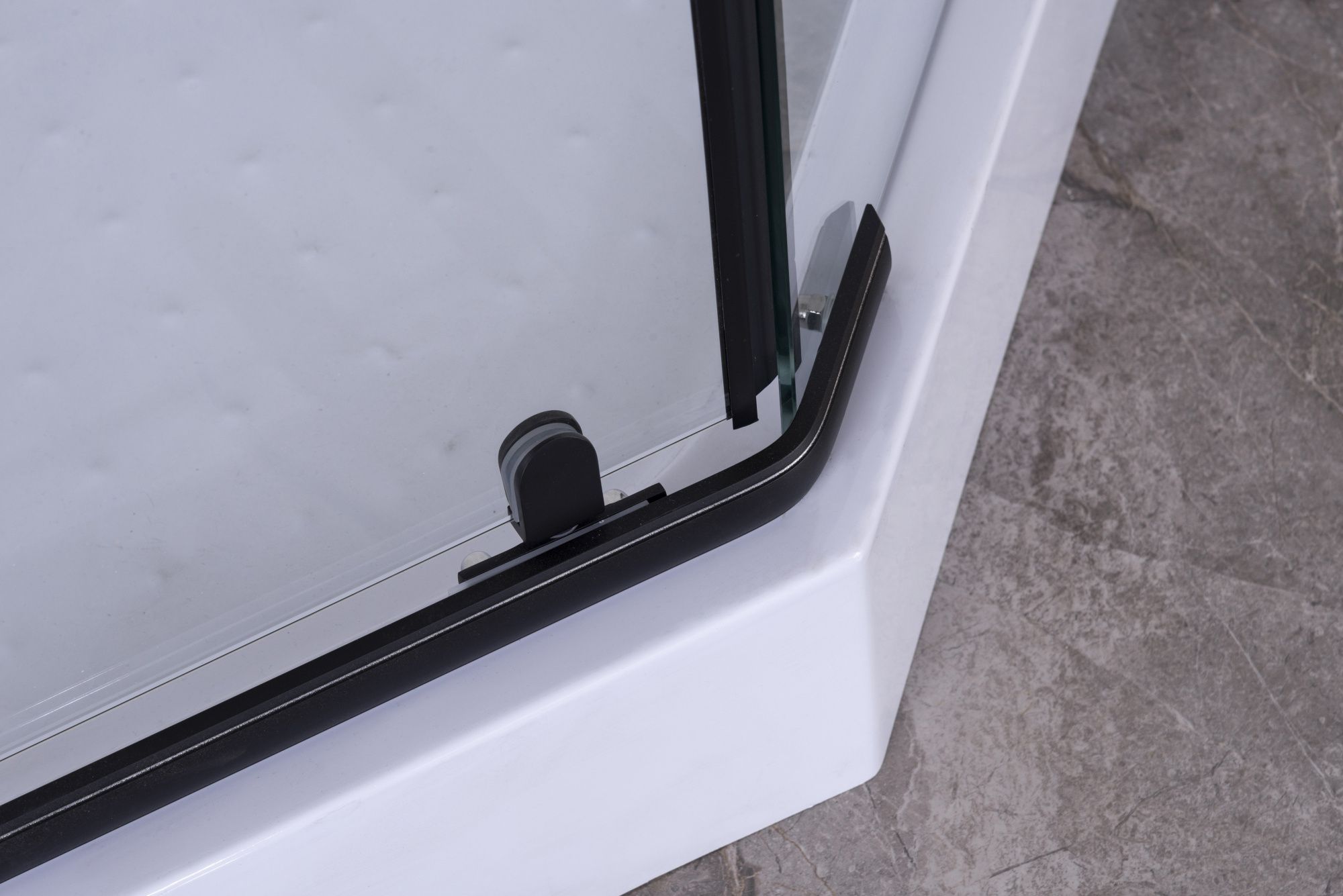 Душевой уголок NIAGARA Nova NG-6805-08 BLACK (90*90*190) трапеция, дверь распашная, 1 место Душевой уголок NIAGARA Nova NG-6805-08 BLACK (90*90*190) трапеция, дверь распашная, 1 место