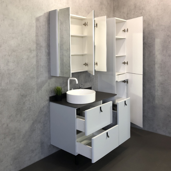 Шкаф зеркальный Comforty Сорренто 90 см 00-00001968 R серый