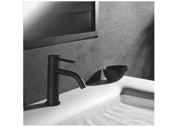 Смеситель для раковины Paffoni Light LIG071NO черный Смеситель для раковины Paffoni Light LIG071NO черный