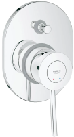 Смеситель для ванны с душем Grohe BauClassic 29047000 с внутренней частью Смеситель для ванны с душем Grohe BauClassic 29047000 с внутренней частью