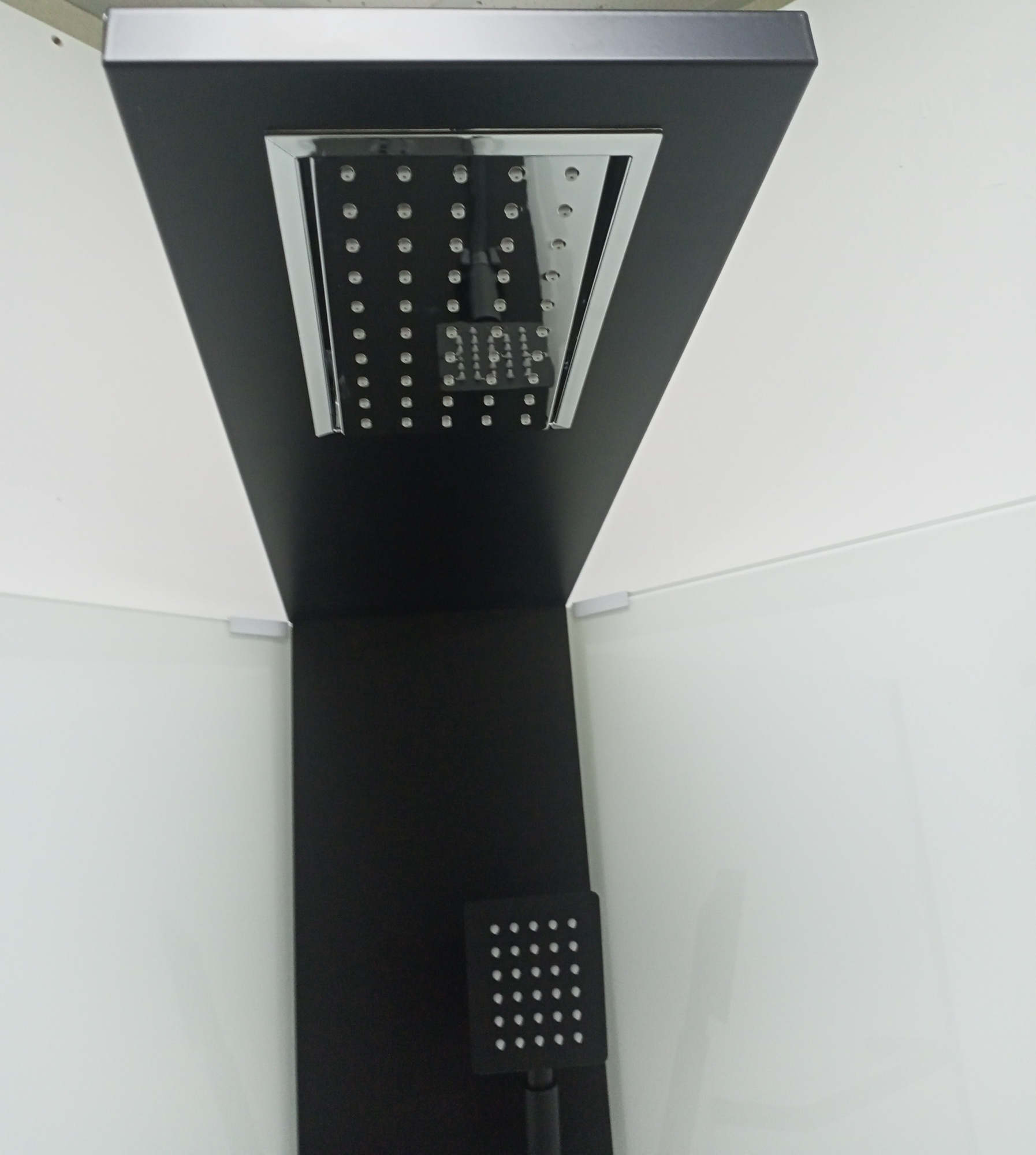 Душевая кабина Ceruttispa 90x225 CHIKA901B профиль черный