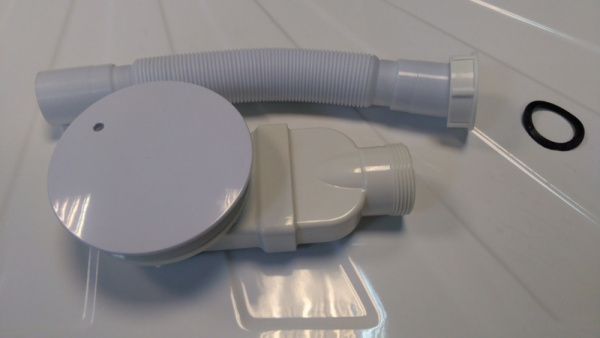 Сифон для низкого поддона Cerutti SPA CT6055 Сифон для низкого поддона Cerutti SPA CT6055