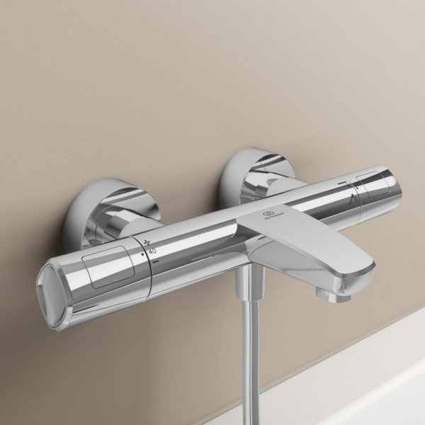 Смеситель для ванны с душем Ideal Standard A7238AA Смеситель для ванны с душем Ideal Standard A7238AA