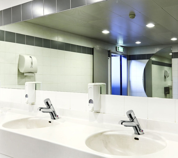 Смеситель для раковины Ramonsoler Solestop 7290 нажимной порционный хром