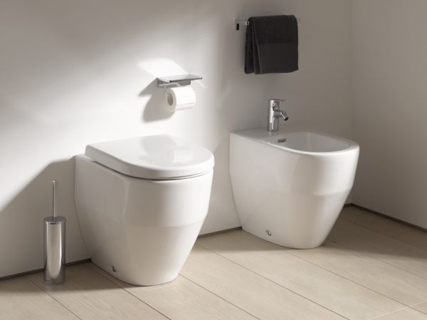 Биде напольное LAUFEN PRO 8329520003021 Биде напольное LAUFEN PRO 8329520003021