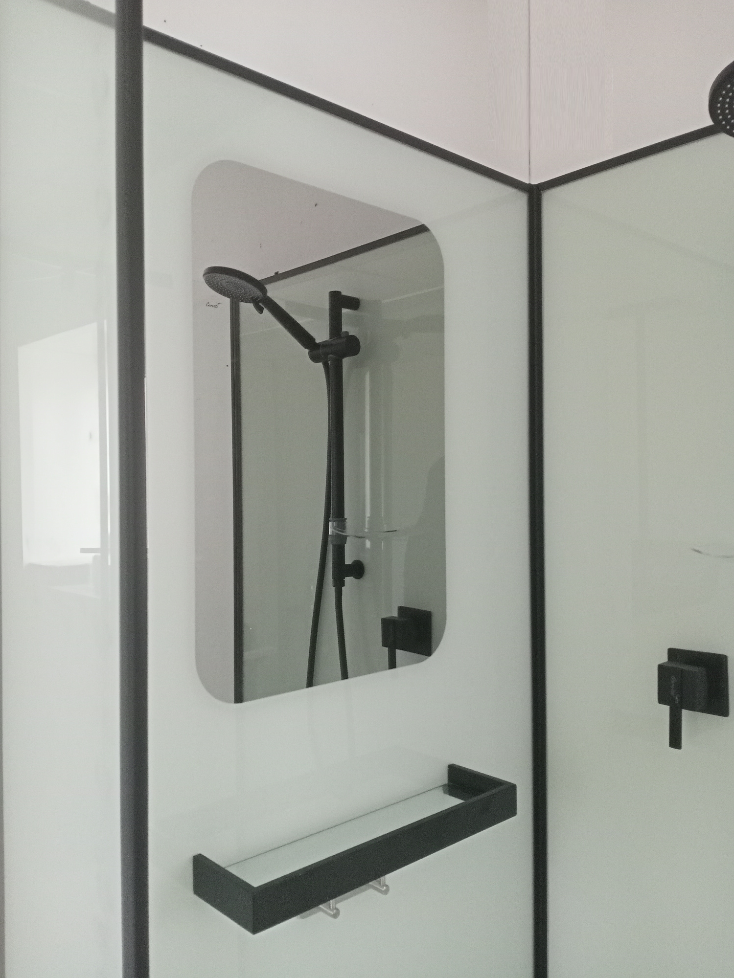 Душевая кабина Ceruttispa 90x205 KORRA90B профиль черный