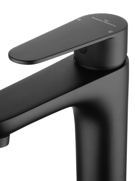 Смеситель для раковины Wonzon & Woghand Alfa WW-A40202-MB черный матовый