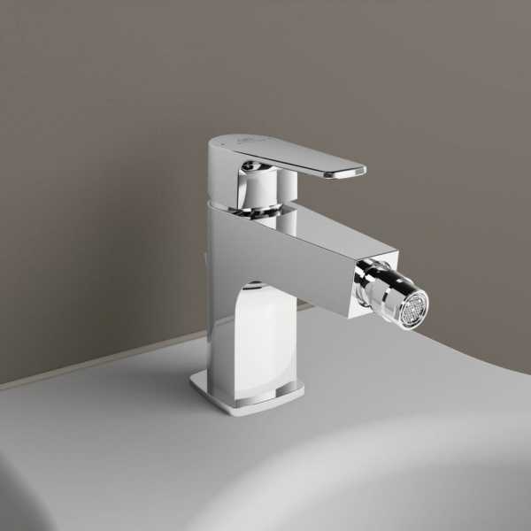 Смеситель для биде Ideal Standard BC691AA Смеситель для биде Ideal Standard BC691AA