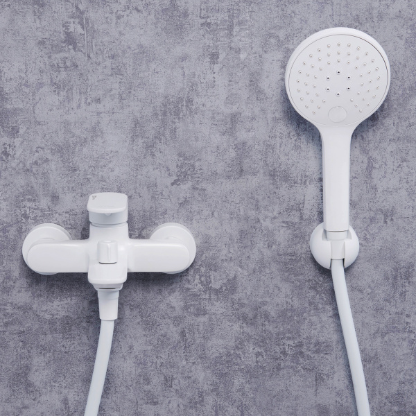 Смеситель для ванны с душевым гарнитуром WasserKRAFT Mindel 8501 белый матовый