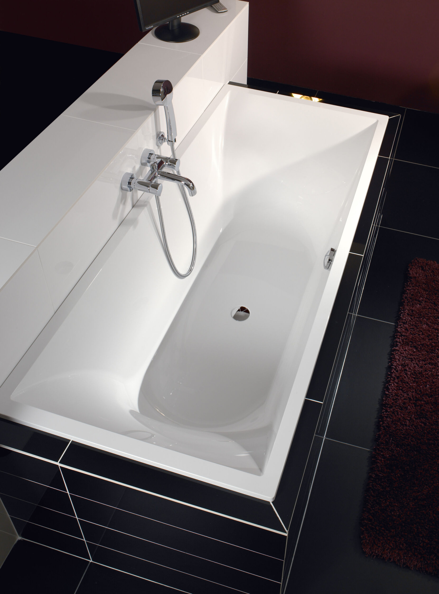 Ванна квариловая Villeroy & Boch La Belle UBQ180LAB2V-01