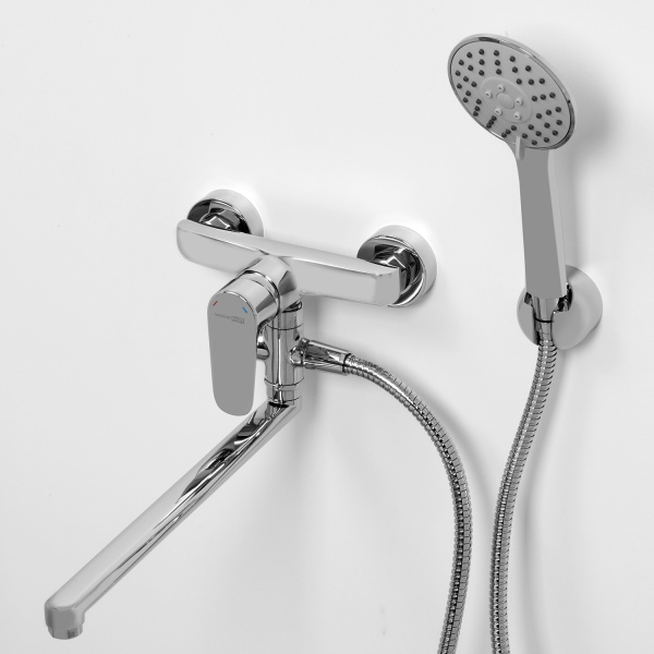 Смеситель для ванны с душевым гарнитуром WasserKRAFT Vils 5602L хром глянцевый