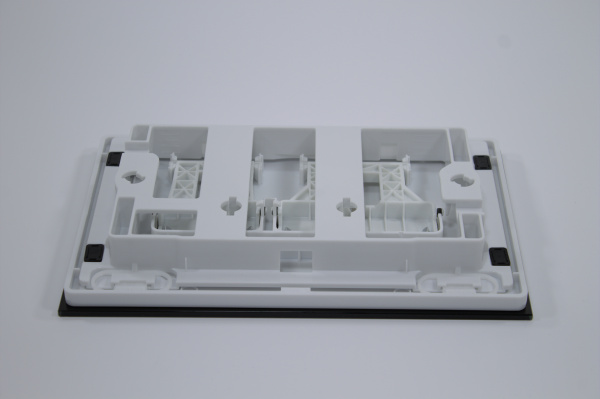 Кнопка смыва Ceruttispa CR05CG шампань золотой глянцевый