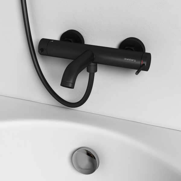 Смеситель для ванны Abelsberg Fluida ERF22516MB вулканический черный матовый