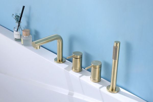 Смеситель на борт ванны  ABBER Emotion AF8813G золото матовое Смеситель на борт ванны  ABBER Emotion AF8813G золото матовое