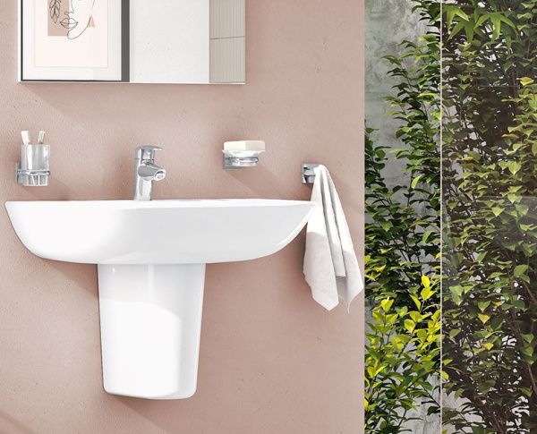 Крючок для халата  VitrA Q-line A44998 хром Крючок для халата  VitrA Q-line A44998 хром
