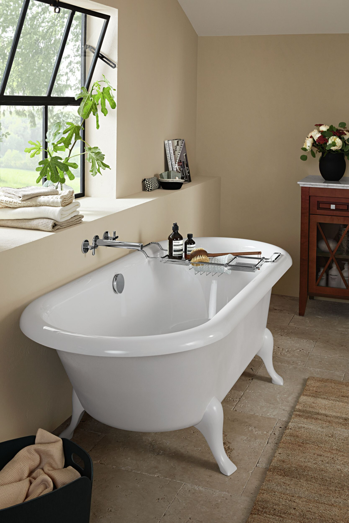 Ванна квариловая Villeroy & Boch Hommage UBQ180HOM700V-01