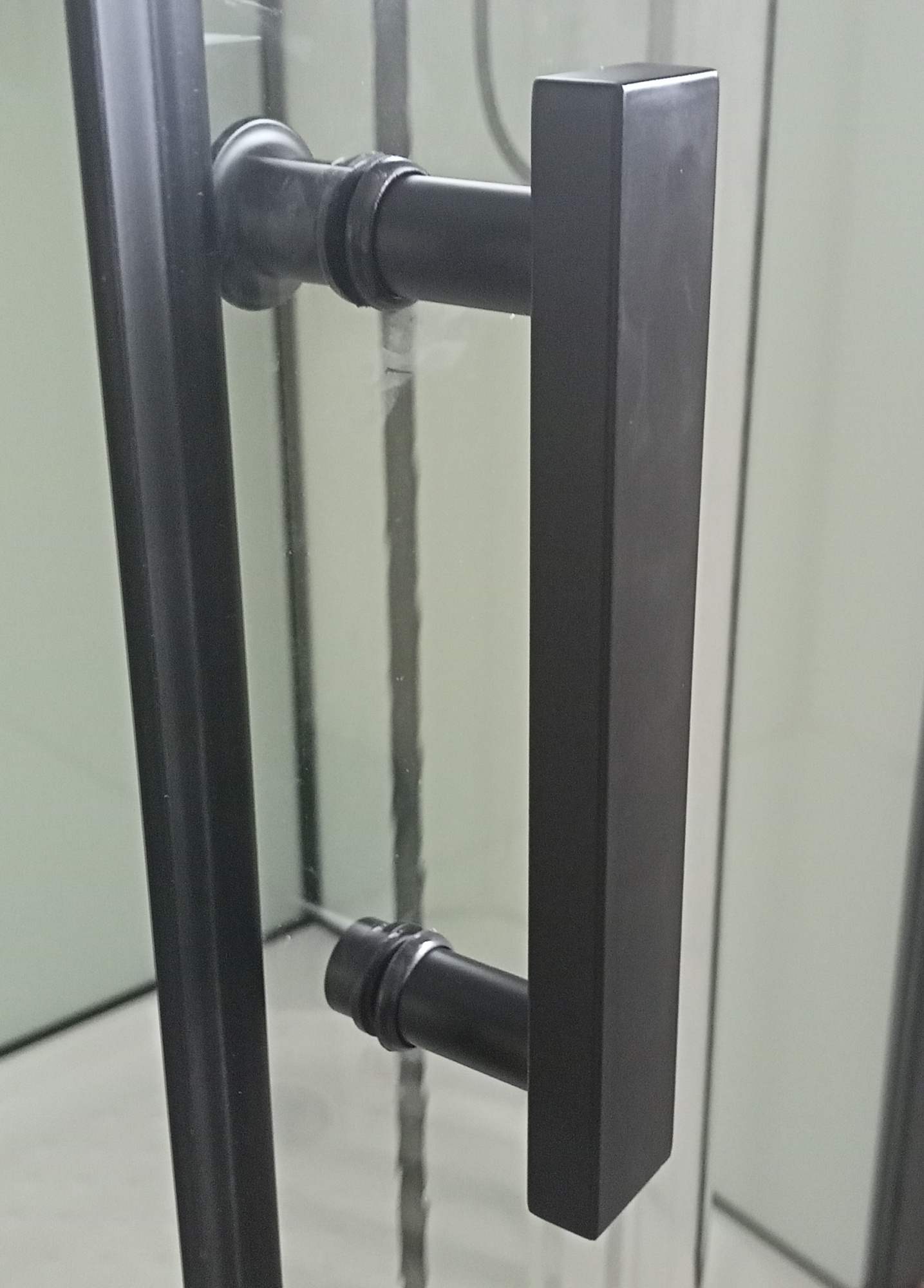 Душевая кабина Ceruttispa 90x205 KORRA90B профиль черный