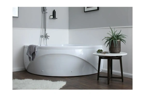 Акриловая ванна Aquanet Vitoria 00205371 135x135 с каркасом