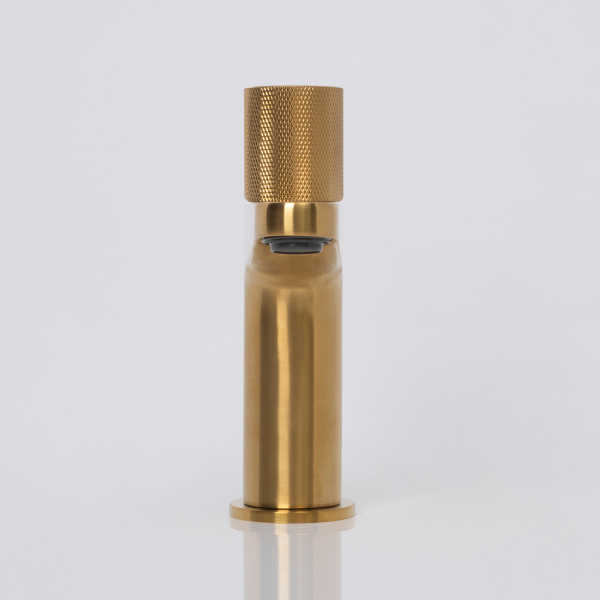 Смеситель для раковины WasserKRAFT Schunter 8203 золото матовый