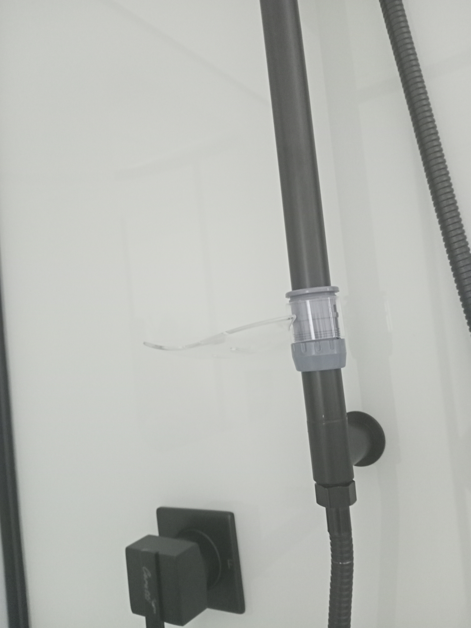 Душевая кабина Ceruttispa 90x205 KORRA90B профиль черный