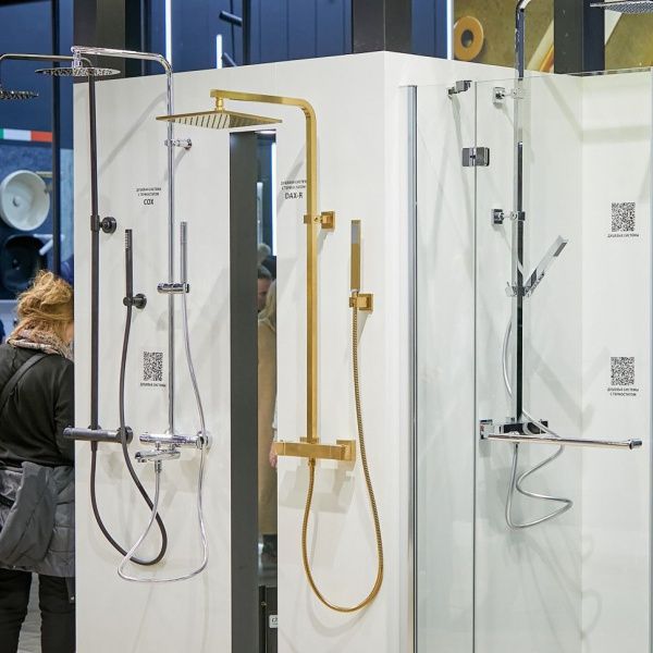 Душевая системас термостатом   PAINI Dax-daxr 84PJ689TH золото матовое Душевая системас термостатом   PAINI Dax-daxr 84PJ689TH золото матовое